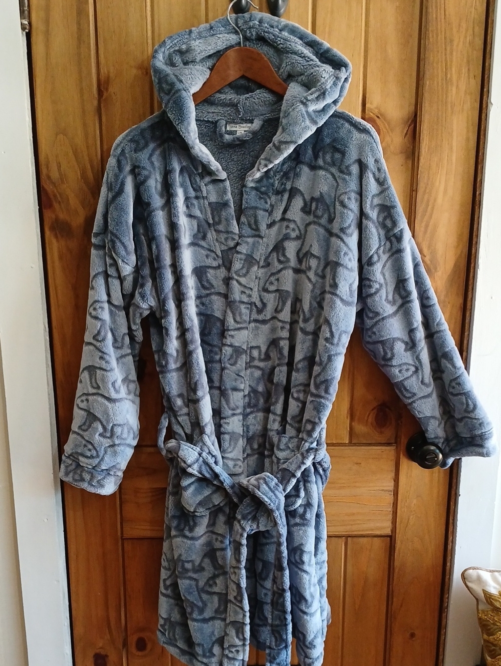 Vera Bradley Plush Polar Bear Hooded Robe - L/XL